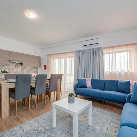 Seabay Sliema Side Seaviews Apartment Apartment