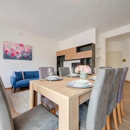 Seabay Sliema Side Seaviews Apartment * Sliema