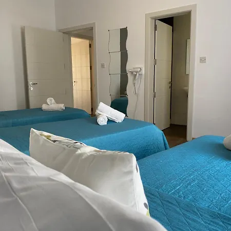 Seabay Sliema Side Seaviews Apartment Sliema
