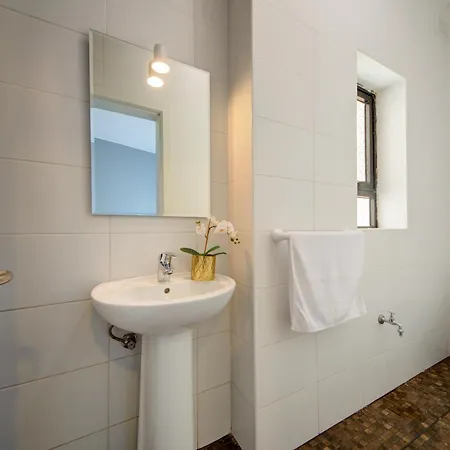Seabay Sliema Side Seaviews Apartment * Sliema